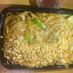 Best Pad Thai Chicken in La Plata, MD